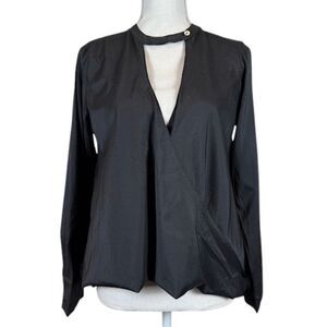 NWT Zanzea Wrap Look Black Blouse Choker Cut out Neckline Cuffs Size Medium